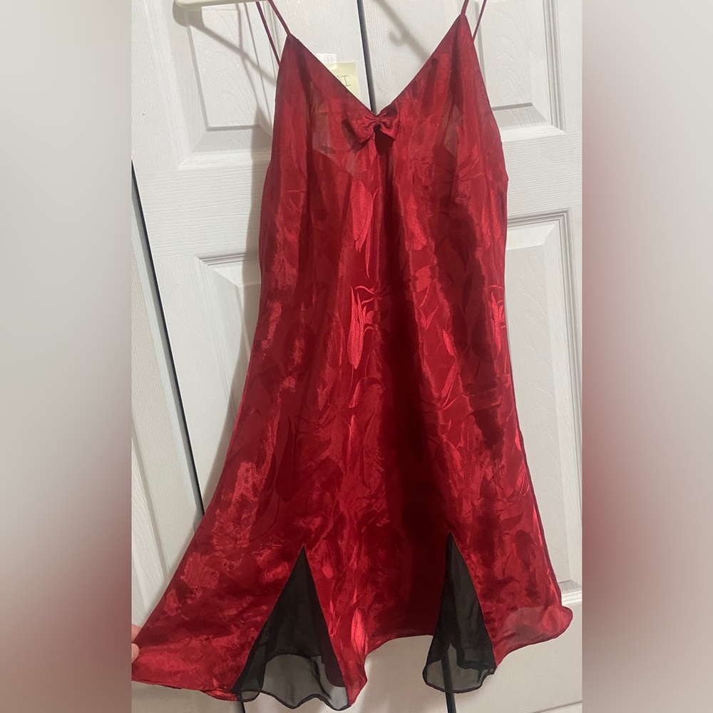 Vintage red slip